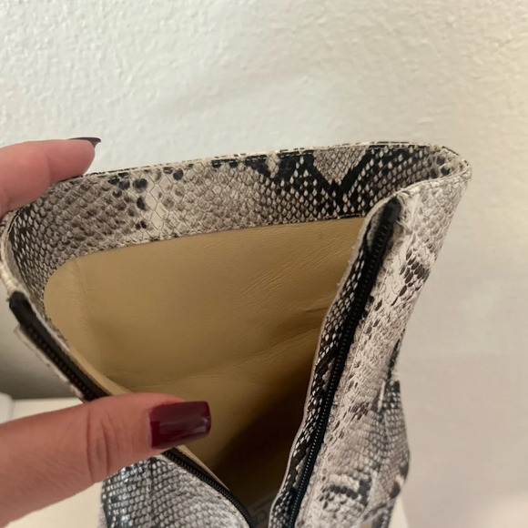 JIMMY CHOO Snake Leather Stone Color Midcalf Boots. Size 42. - Picture 13 of 17